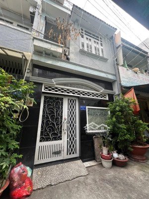 bán nhà hxh5m1/ lê liễu,tân quý,tân phú ô tô đậu trước nhà sát mặt tiền gò dầu