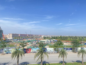 bán căn rẻ nhất mặt đường trục chính dự án, 108m2, chỉ 10.7 tỷ, view công viên, sau nhà là biển