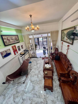 chủ ngộp! bán nhà 4 tầng/ sân rộng- 60 m2,huỳnh tấn phát,ngay nam long trần trọng cung, lý phục man