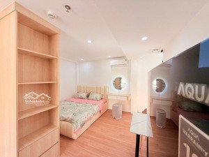 bán toà nhà góc 6 tầng mặt tiền lý tự trọng nha trang ngang mặt tiền rộng 7,4m giá chính chủ