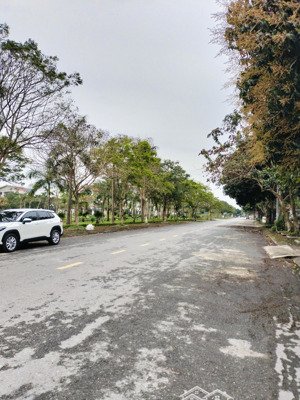 cho thuê nhà mặt hồ, 28ha, lam hạ phủ lý, hà nam