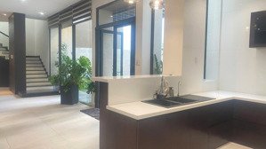 bán biệt thự 271m2 tại lê hồng phong, 45 tỷ vnd, trung tâm đà nẵng