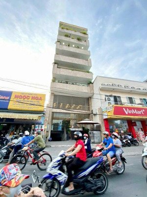 rẻ nhất! bán tòa nhà văn phòng mặt tiền lâm văn bền quận 7 - dt 6x50m 7 tầng hđ 200tr/th - 46,5 tỷ