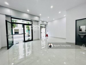 mặt bằng cho thuê giá tốt! tầng trệt khu manhattan lối đi riêng 12tr/tháng