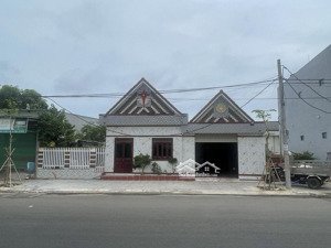 đất mặt tiền đường quốc lộ ven biển siêu đẹp. diện tích 15 x 13. phù hợp đầu tư kinh doanh.