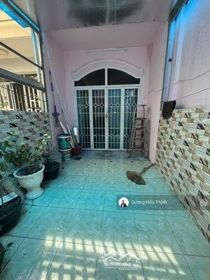 bán nhà đường trương văn thành cách lê văn việt 150m