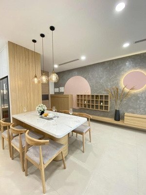 cần bán gấp dự án florence 85m 3n2wc nhỉnh 8tỷ lh 