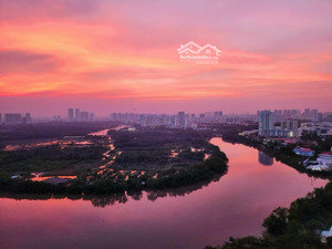 cần tiền bán gấp penthouse phú mỹ hưng, 260m2, giá 12 tỷ. lh 