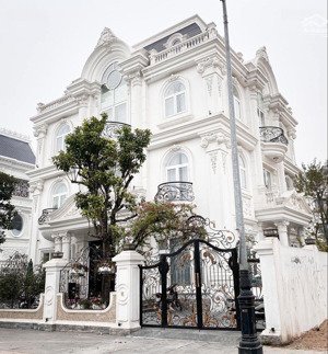 bán toà nhà mt võ văn tần - cao thắng q3| tn cao sẵn dòng tiền | h7t | dt 6x 20m | giá bán 110 tỷ