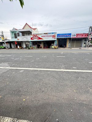 cho thuê nhà mặt phố kdc đồng tràm, giá tốt 20 triệu, 190m2, 2pn, 1wc