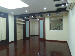 bán tòa nhà 6 tầng nguyễn hoàng - mỹ đình giá = 34,3 tỷ có tt