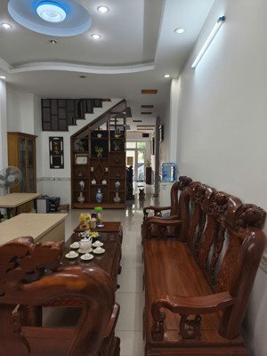 bán trực tiếp nhà riêng 72m2, miễn trung gian.