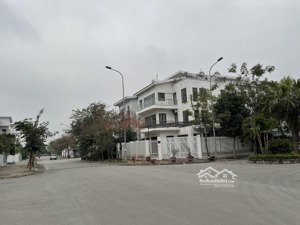 bán bt đẹp xuân phương tasco, giá 28 tỷ, diện tích 120m2, nhiều tiện ích