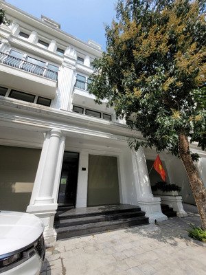 [chính chủ] cho thuê nhà liền kề louis city hoàng mai - 5 tầng - 552m2 - thang máy - mới hoàn thiện