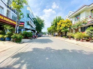 bình tân nhà mt - ngay khu tên lửa - gần aeon mall - (5x20m) 6pn - 4 tầng - nhà đẹp - chỉ : 13 tỷ