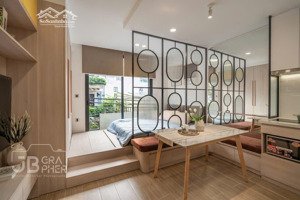 căn hộ studio ban công ngay phan xích long | gần ngã tư phú nhuận và chợ bà chiễu