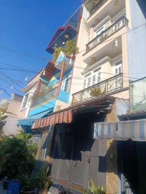 cơ hội đầu tư có 1 không 2 chỉ 60tr/m2 tại hương lộ 2, dt 4x24m, 4 tầng chỉ 6,3 tỷ (tl)