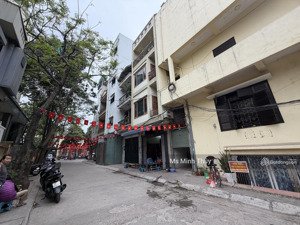 bán đất tặng nhà, ngõ thông diện tích 84m2 mt 4.2m ở phố tiểu công nghệ giá nhỉnh 17 tỷ