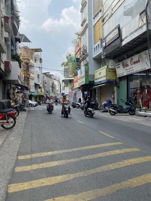 bán nhà rbán nhà riêng tại vườn chuối, phường 3, quận 3, 7,6 tỷ, 23,3 m2 giá cực chất hàng hiếm tại