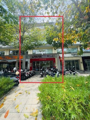 chính chủ cho thuê sàn 20 nguyễn cơ thạch . lh yến phi 