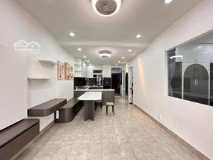 bán căn hộ sky garden 1. dt 71m2 nhà đẹp lầu cao view không bị chắn - 2 phòng 2wc - giá tốt 4.9 tỷ