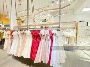 cho thuê nhà mp cầu giấy, 45m2x3 tầng, mt 4m, giá thuê: 45tr, thông sàn, nhà mới, thuê riêng biệt