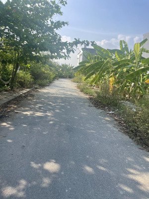 cần tiền bán gấp giá rẻ nhất khu vực. xe hơi vào tận nơi