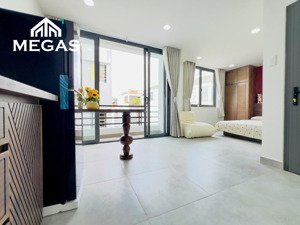 cho thuê căn hộ ban công full nội thất mới xây 100% ngay lạc long quân - lý thường kiệt