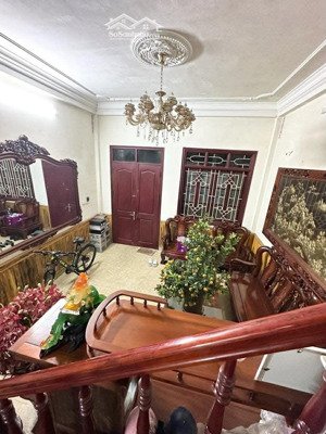 chính chủ cần sang tên nhà nguyễn trãi - mặt ngõ to oto tránh - kinh doanh - lô góc - có sẵn ô chờ