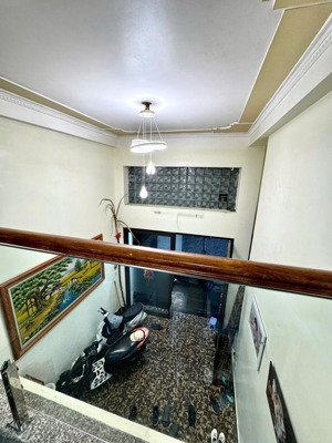 bán nhanh nhà đẹp 40.5m2, ôtô dỗ 24/24 trung tâm nguyễn đức cảnh, hải phòng, giá siêu tốt