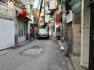 nhà hẻm oto thông - đường hoàng hoa thám - 7 tỷ - 40m2 (3pn, 3wc) ngay chợ hoàng hoa thám
