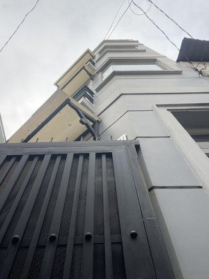 bán nhà trần đình xu, góc 2 mt hẻm , 7 tỷ, 34.3m2, 4 tầng, 5pn, 5wc, pháp lý đầy đủ