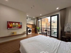 căn hộ cho thuê mới 100% đường trần văn đang quận 3 gần cầu lê văn sỹ gần quận 1, quận 10