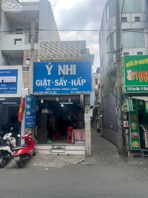 Bán Nhà Góc 2 Mặt Tiền Đường Cao Đạt Quận 5.DT:3,3x12m.Giá 11 Tỷ