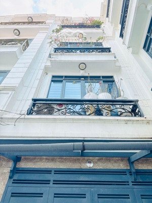 cực hiếm - p7 bình thạnh - khu phân lô đồng bộ - ô tô đỗ cửa - 4 tầng mới đẹp - 4pn - chỉ hơn 7tỷ