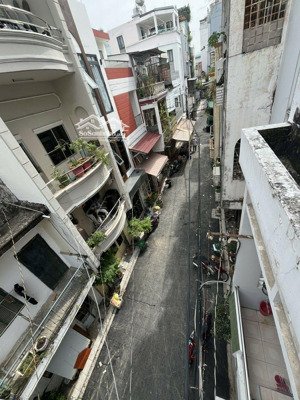 hiếm!! nhà bán ngay khu bắc hải. hẻm vf3 đậu cửa. 6 tỷ 4