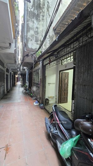 bán đất tại lê trọng tấn, 7,95 tỷ, 32m2, mặt tiền 3,42m, pháp lý đầy đủ. nhanh mới kịp.