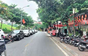 gần cầu chương dương, lô đất giá đầu tư, 120m2, mặt tiền gần 7m, ngõ ô tô thông, hơn 20 tỷ