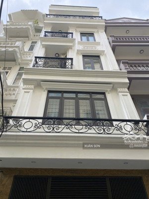 cho thuê nhà vũ phạm hàm - nguyễn khang, dt 80m*6 tầng, vp, công ty, kho hàng, livetream...giá 27tr