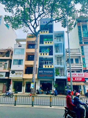 mặt tiền đường kinh doanh 3/2. nhà 7 tầng (thang máy)