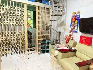 nhà sổ riêng giá rẻ như sổ chung, xây 2 lầu, 20m2 đường quang trung, gần ngã 6