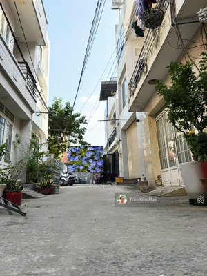 đất trống gần công viên, quận 7, chỉ 3.2 tỷ