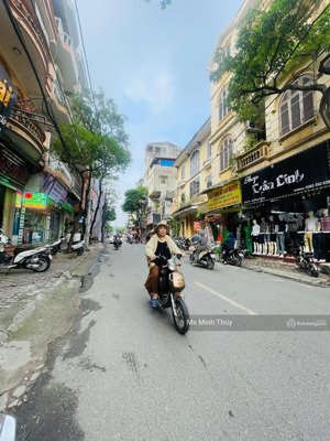 chính chủ cần bán gấp trước tết nhà mặt phố lê hồng phong 70m2 kd sầm uất giá nhỉnh 29 tỷ