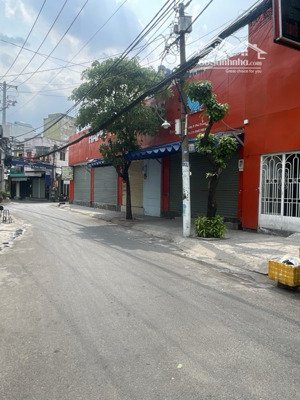 nhà mặt tiền giá hẻm - mua đất tặng nhà - 4.2x20 - tiện cải tạo cho thuê - đường xe tải - lề 2m