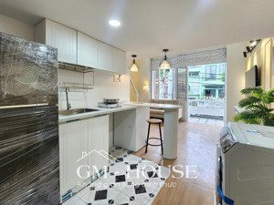 căn hộ 40m2 gác có ban công rộng thoáng bình thạnh gần svđ gia định hàng xanh q1 phú nhuận thủ đức