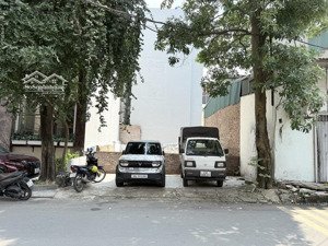 bán đất mặt phố tư đình, long biên, vỉa hè, kinh doanh, 135m2, mt7.3m, giá 31 tỷ.