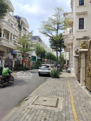 hàng hiếm mặt tiền cityland park hills _ hầm +5 tầng , dòng tiền 50tr/ tháng