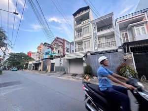 nhà 3 tầng - mặt tiền kinh doanh đ.số 5 chỉ 8tỷ - ra lê văn việt chỉ 600m - ngã tư thủ đức 5ph
