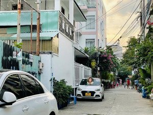 siêu phẩm - lô đất vị trí đẹp - hxh tránh nhau - đối diện trường ngô thời nhiệm phước long a - 7tỷ