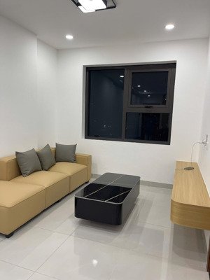 cho thuê căn hộ chung cư gần ga hải phòng. lh 